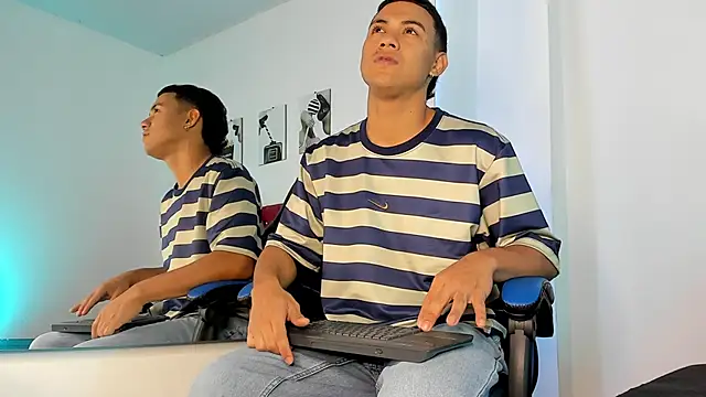 Liamsubtle01 online show from April 20, 2026, 11:13 am