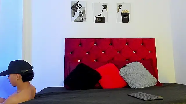 Liamsubtle01 online show from March 6, 2026, 11:16 am