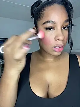 Snapshot of NataliaMillers chatting on February 7, 2026, 7:05 am NataliaMillers online show from February 7, 2026, 7:05 am