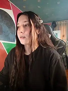 Mysticdooll69 online show from April 14, 2026, 4:23 pm