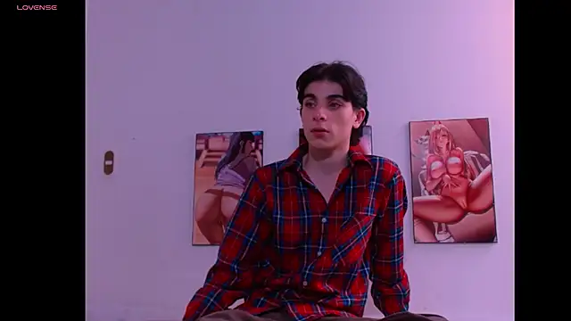 lilithot23 online show from February 4, 2026, 7:53 pm