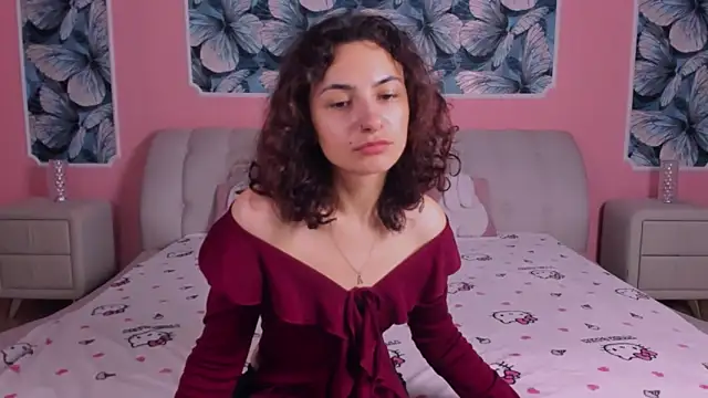 Snapshot of RIANA_SI chatting on June 10, 2026, 8:54 pm RIANA SI online show from June 10, 2026, 8:54 pm