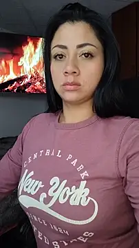 Girl kataleya10 online show from April 10, 2026, 11:01 pm