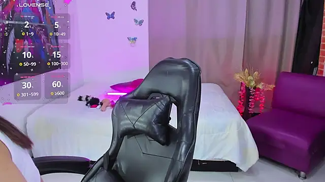 lune rose online show from February 26, 2026, 1:16 am