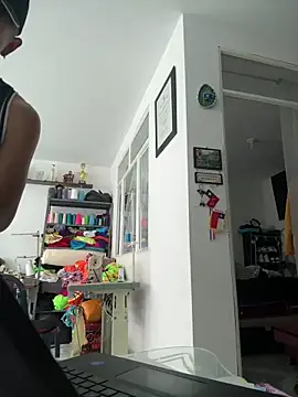 johnny blake  online show from March 4, 2026, 4:04 pm