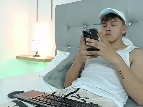 johnny blake  online show from February 11, 2026, 6:52 pm