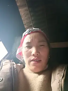 yu--yo online show from January 7, 2026, 9:36 am