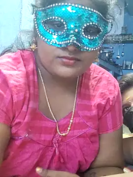 Snapshot of divyasree1431 chatting on February 19, 2026, 6:38 pm divyasree1431 online show from February 19, 2026, 6:38 pm