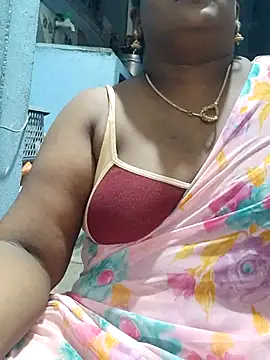 Snapshot of divyasree1431 chatting on June 3, 2026, 2:33 pm divyasree1431 online show from June 3, 2026, 2:33 pm