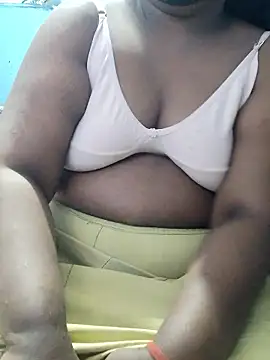 Snapshot of divyasree1431 chatting on January 18, 2026, 6:50 am divyasree1431 online show from January 18, 2026, 6:50 am