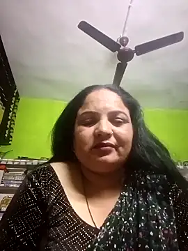Snapshot of Chanchal_cute chatting on February 9, 2026, 3:32 pm Chanchal cute online show from February 9, 2026, 3:32 pm