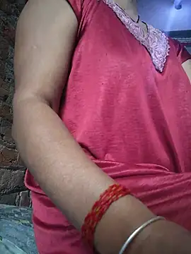 Snapshot of Nilam_cute chatting on June 13, 2026, 2:42 am Nilam cute online show from June 13, 2026, 2:42 am