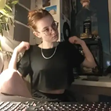 Shy Bamby online show from February 25, 2026, 7:47 pm