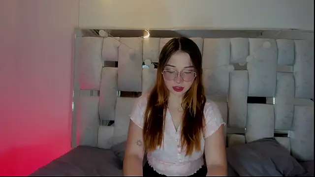 AliciaWhite nt online show from February 22, 2026, 12:40 pm