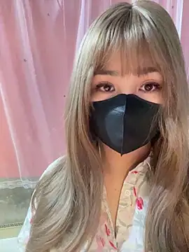 -Violet-t online show from March 29, 2026, 2:19 pm