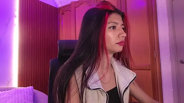 dulcetorresvg online show from March 3, 2026, 3:02 am