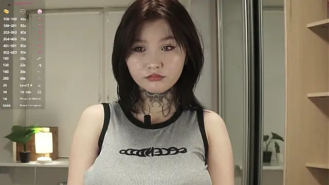 LynLainson online show from January 16, 2026, 6:23 pm