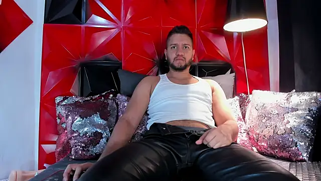 HARRY RAMIREZ online show from January 15, 2026, 5:16 pm