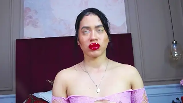 GiaTegel online show from February 4, 2026, 11:55 pm