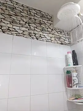 SexyandnaughtyLatinos online show from February 25, 2026, 4:18 pm