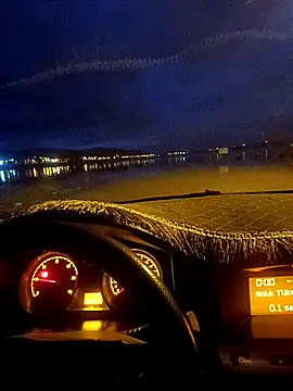 berk denizz 32 online show from March 15, 2026, 4:14 pm