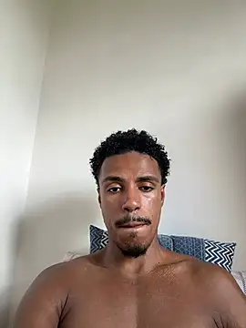 LorenzoBlack27 online show from March 14, 2026, 7:31 pm