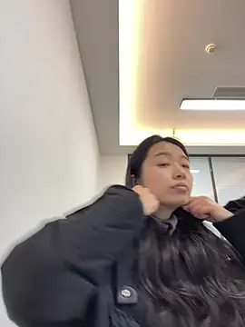 Qrooo online show from January 15, 2026, 5:55 am