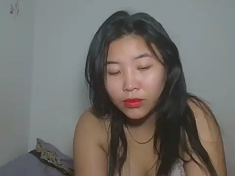 Zyeiii online show from February 10, 2026, 8:30 pm