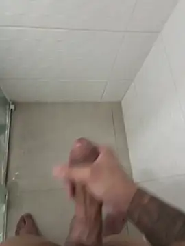 Snapshot of wecilis chatting on April 3, 2026, 12:39 am wecilis online show from April 3, 2026, 12:39 am