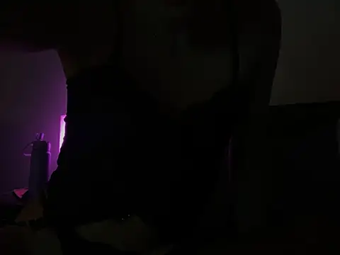 Snapshot of Peachyshortcakez chatting on February 5, 2026, 3:57 am Peachyshortcakez online show from February 5, 2026, 3:57 am