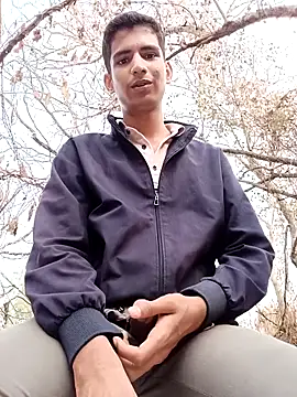 Snapshot of sahilcute1 chatting on February 3, 2026, 9:47 am sahilcute1 online show from February 3, 2026, 9:47 am