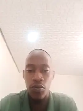 Snapshot of Winterslender chatting on March 1, 2026, 11:43 am Winterslender online show from March 1, 2026, 11:43 am