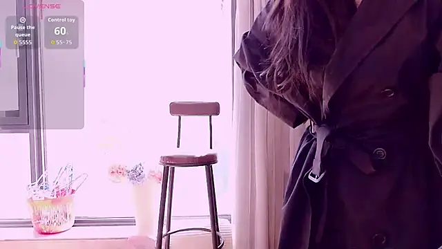 Snapshot of neinei_bao chatting on April 23, 2026, 6:53 am neinei bao online show from April 23, 2026, 6:53 am