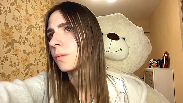 ElsieKuhlmann online show from March 19, 2026, 5:13 pm