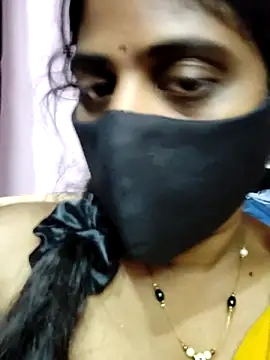 Snapshot of suma_telugu1 chatting on June 7, 2026, 2:28 am suma telugu1 online show from June 7, 2026, 2:28 am