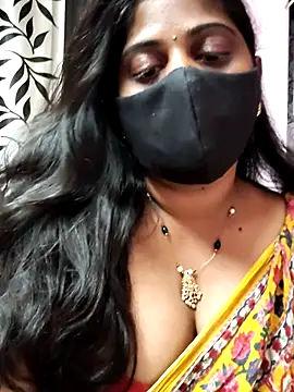 Snapshot of suma_telugu1 chatting on July 26, 2026, 2:40 am suma telugu1 online show from July 26, 2026, 2:40 am
