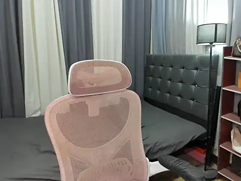 XxRhianxX online show from March 19, 2026, 12:38 pm