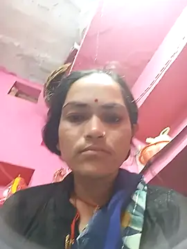 Sonam15884 online show from April 15, 2026, 10:10 pm