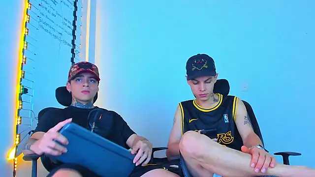 Thomas-Wil online show from February 6, 2026, 2:07 am