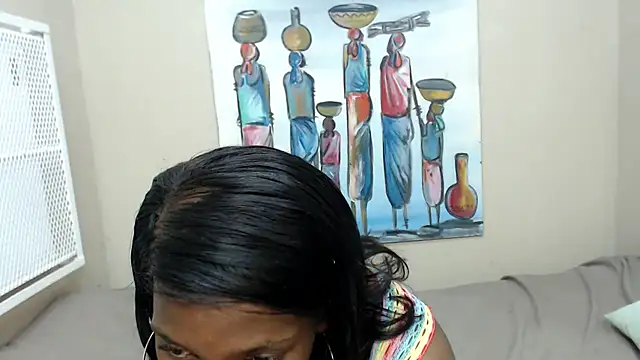 Snapshot of TallDivaNoir chatting on May 30, 2026, 5:40 pm TallDivaNoir online show from May 30, 2026, 5:40 pm