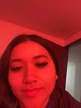 Veronica Wins  online show from April 3, 2026, 2:01 pm