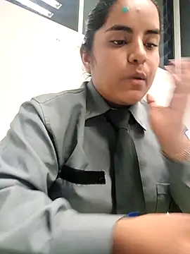 Snapshot of Isabel_3 chatting on February 18, 2026, 1:58 am Isabel 3 online show from February 18, 2026, 1:58 am