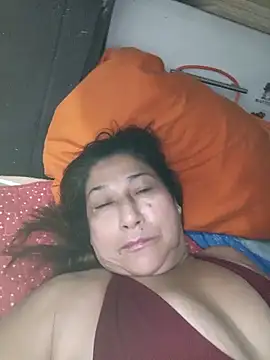 PatriciaGrajales online show from February 22, 2026, 4:37 am