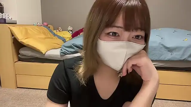 koko xoxo online show from March 18, 2026, 1:35 pm