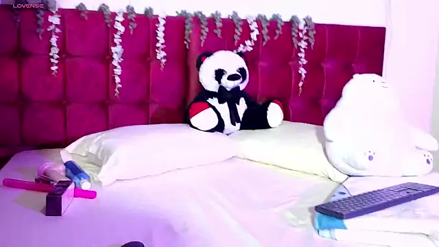 Veronica Lamberth online show from March 15, 2026, 4:30 am