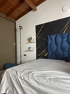 uncontrolled fire online show from March 28, 2026, 7:48 pm