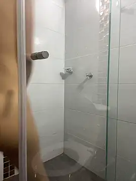 uncontrolled fire online show from March 30, 2026, 7:48 pm