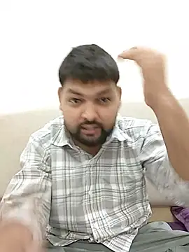 Snapshot of Pulkeet1433 chatting on May 30, 2026, 2:55 pm Pulkeet1433 online show from May 30, 2026, 2:55 pm