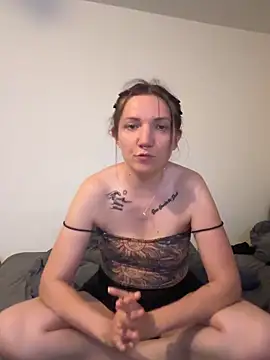 Marina und Jayden online show from May 26, 2026, 7:56 pm