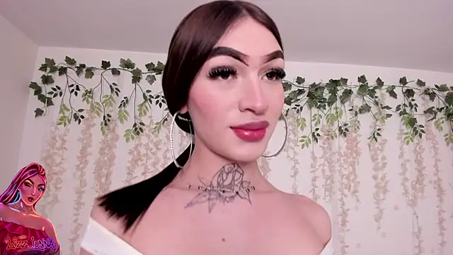 lizz lunna online show from March 18, 2026, 9:59 pm